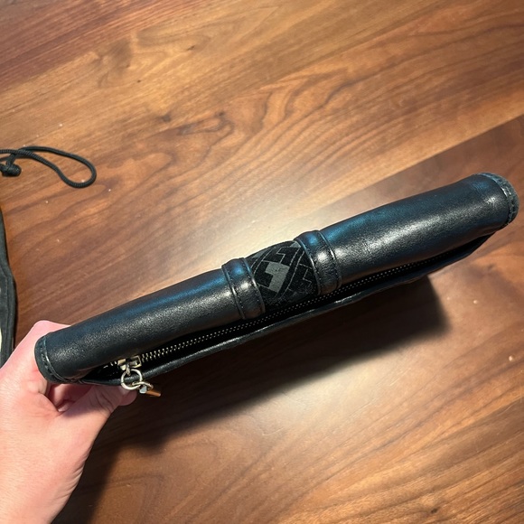 L.A.M.B clutch - Picture 7 of 7